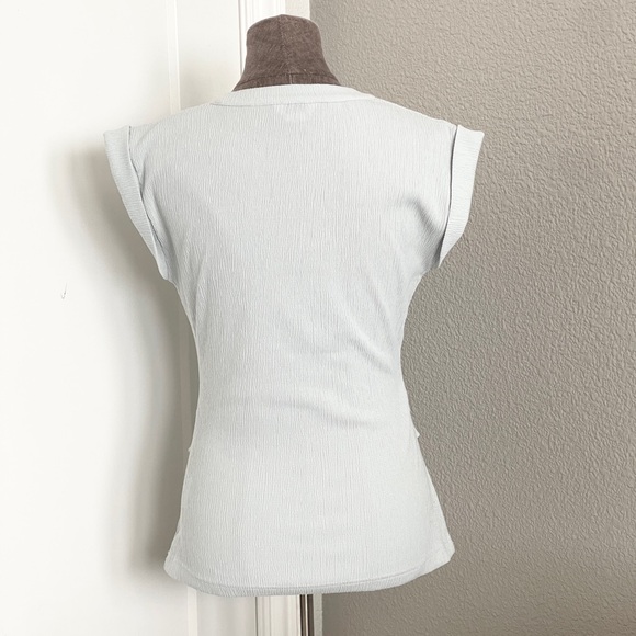 Club Monaco Textured Ruched Top M - Picture 7 of 12